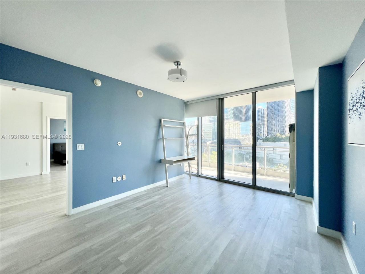 92 SW 3rd St, Unit 1503, Miami, FL 33130 Photo