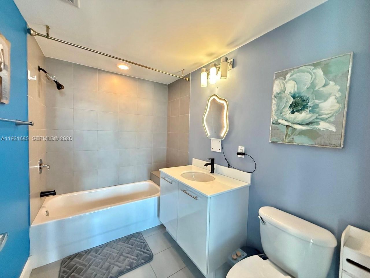 92 SW 3rd St, Unit 1503, Miami, FL 33130 Photo