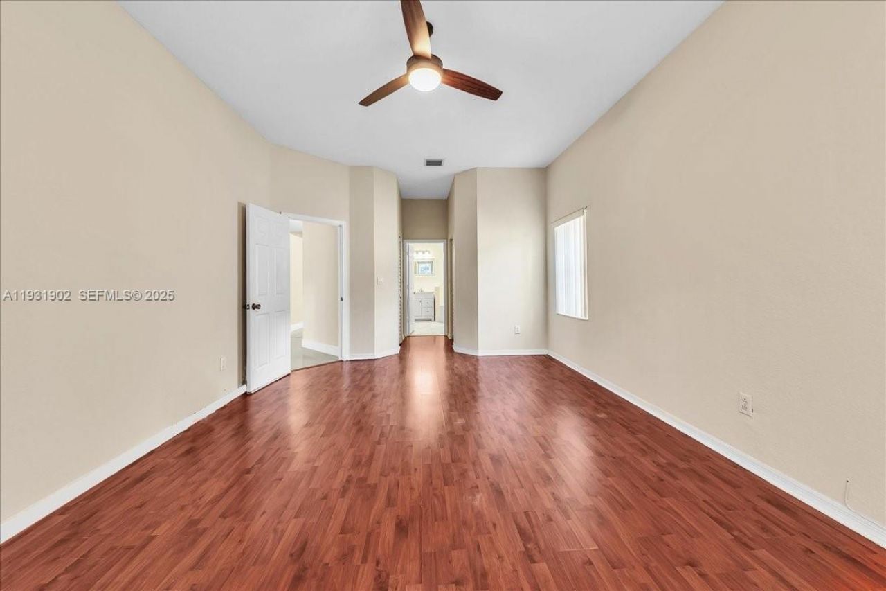 17062 NW 16th St, Pembroke Pines, FL 33028 Photo