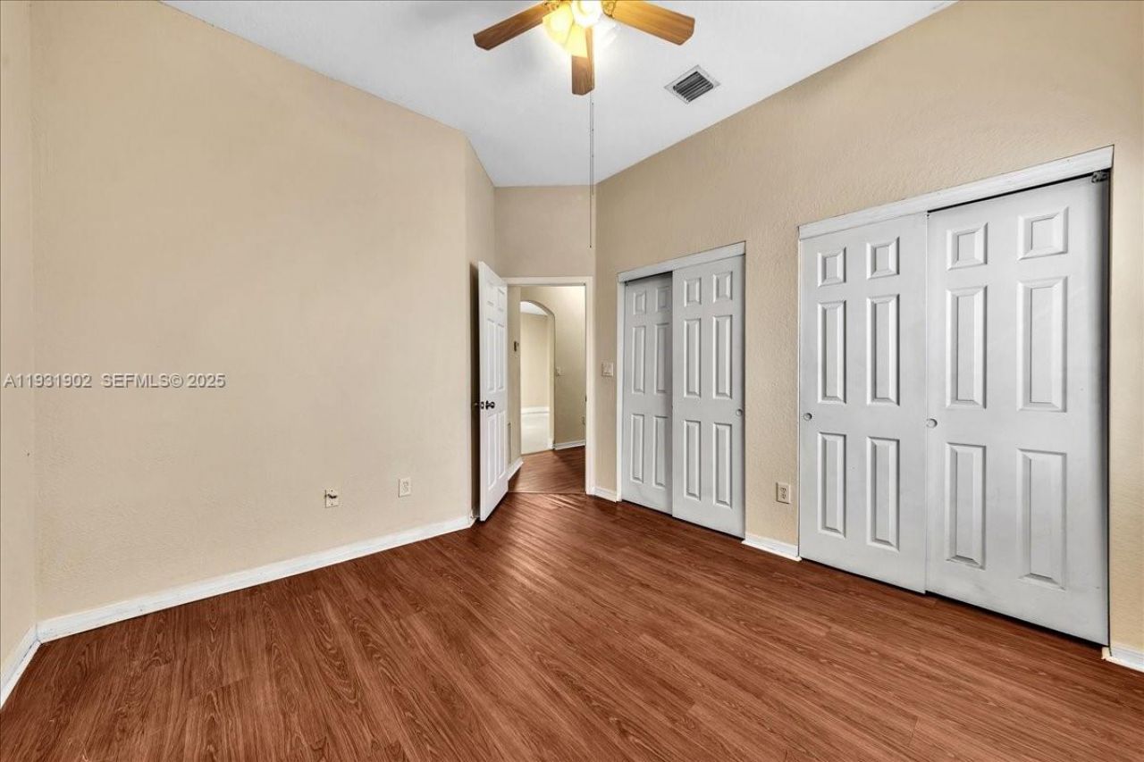 17062 NW 16th St, Pembroke Pines, FL 33028 Photo