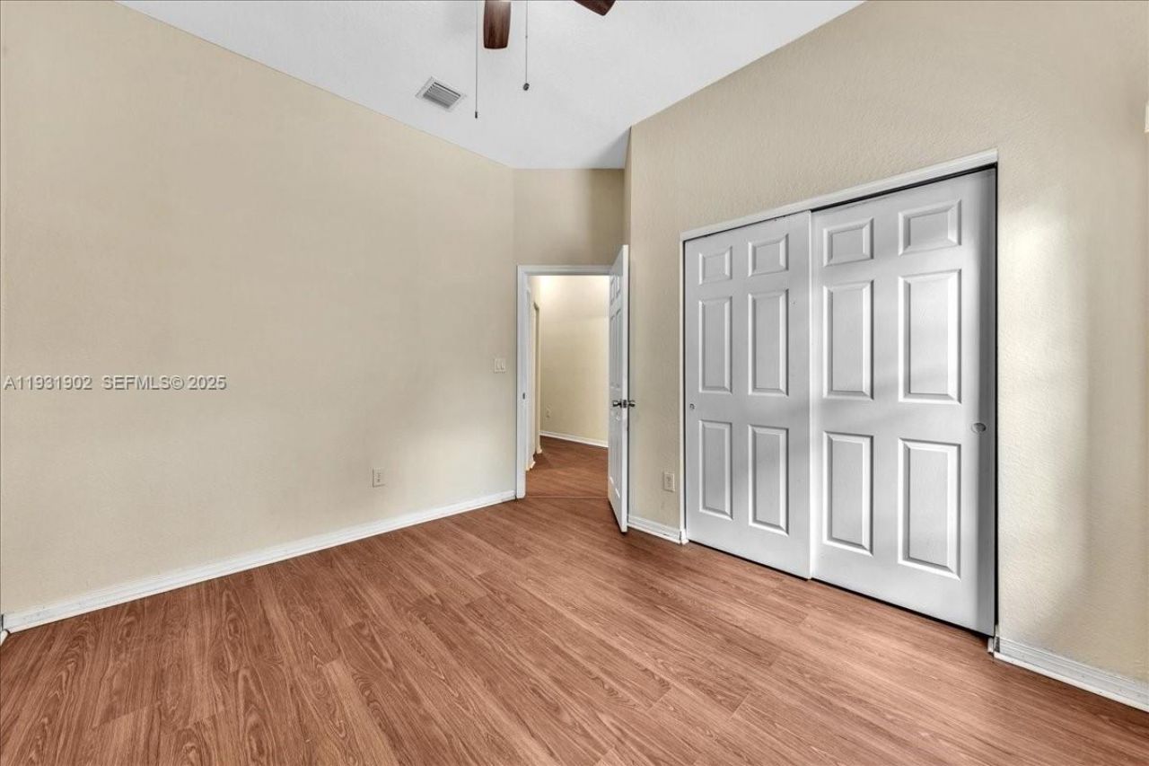 17062 NW 16th St, Pembroke Pines, FL 33028 Photo