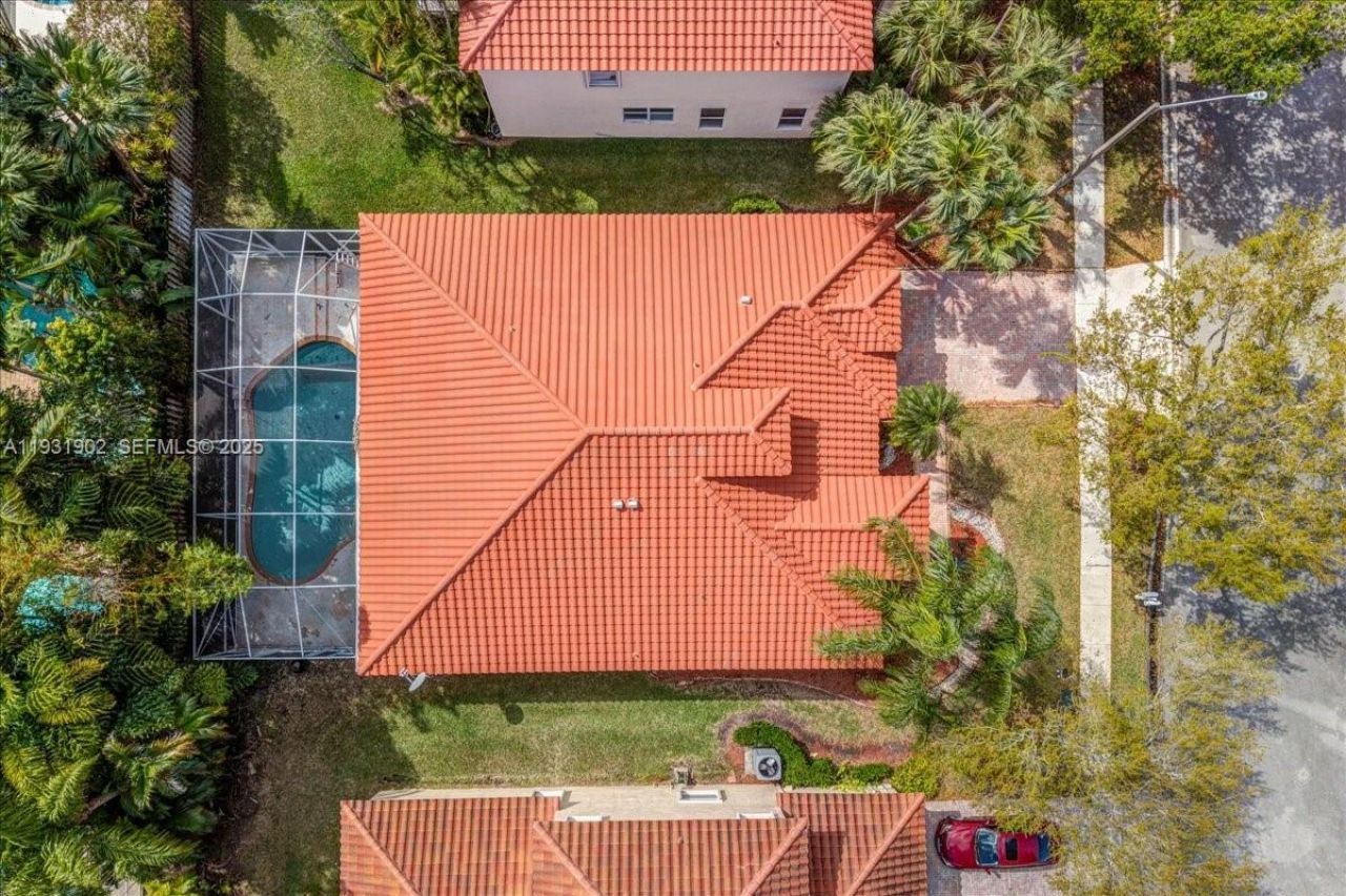 17062 NW 16th St, Pembroke Pines, FL 33028 Photo