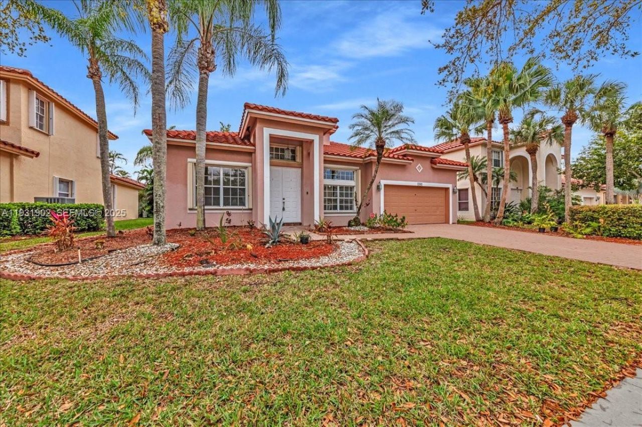 17062 NW 16th St, Pembroke Pines, FL 33028 Photo