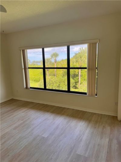 6165 S Mirror Lake Drive, Unit 307, Sebastian, FL 32958 Photo