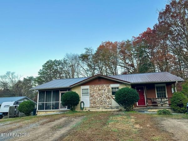 410 Loraine St, Pigeon Forge, TN 37863