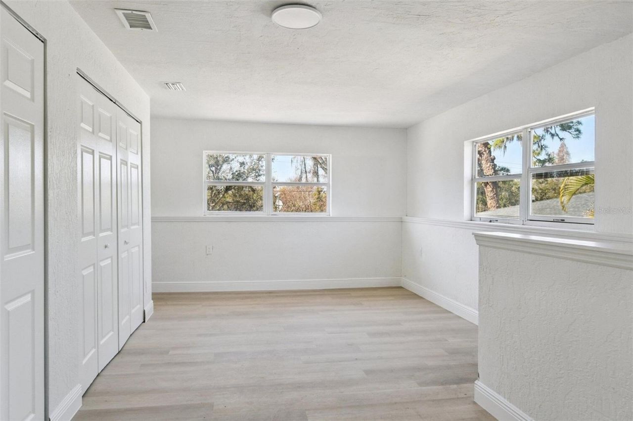 4210 Dr Martin Luther King Jr Street S, Saint Petersburg, FL 33705 Photo