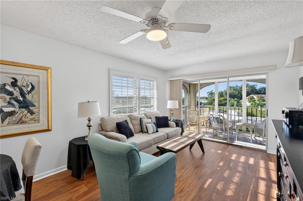 5 High Point Cir W, Unit 303, Naples, FL 34103 Photo
