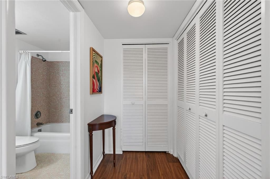 5 High Point Cir W, Unit 303, Naples, FL 34103 Photo