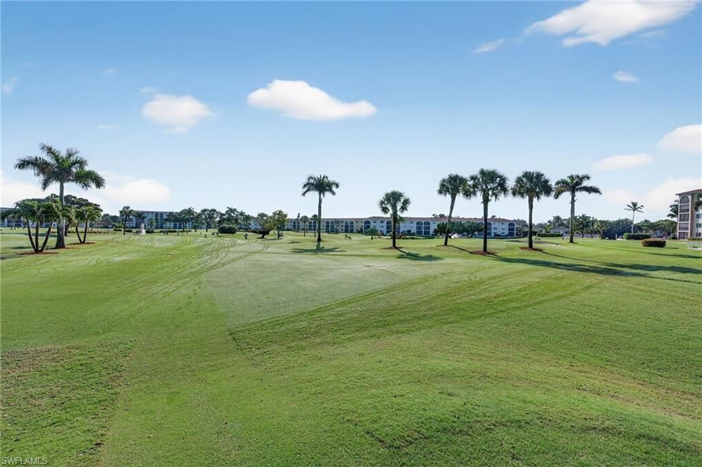 5 High Point Cir W, Unit 303, Naples, FL 34103 Photo