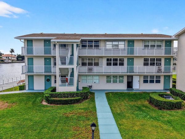 770 Horizons E, Unit 311, Boynton Beach, FL 33435