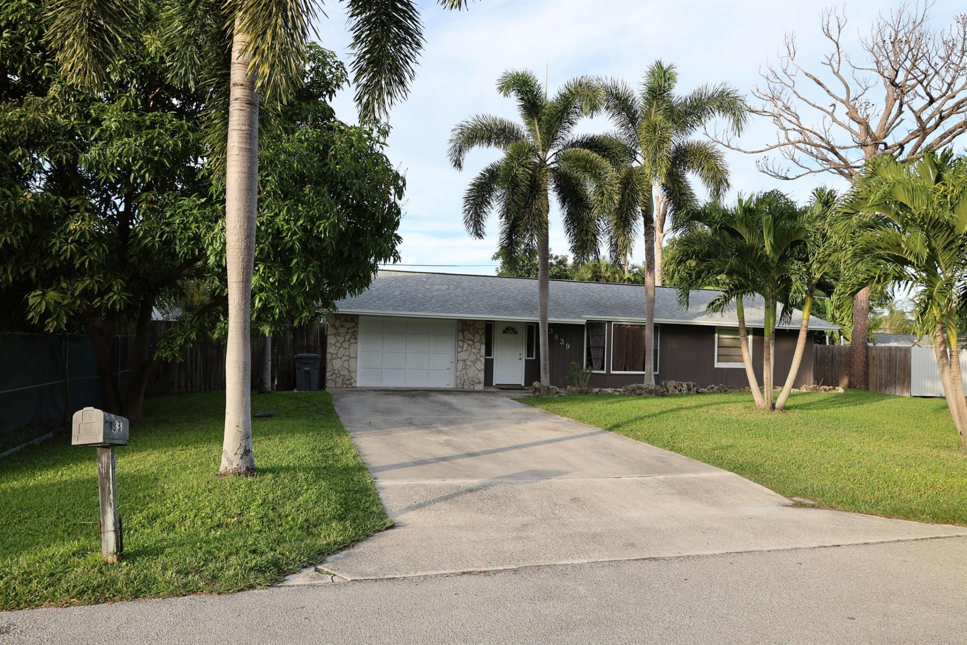3639 Ivanhoe Avenue, Boynton Beach, FL 33436 Main Photo