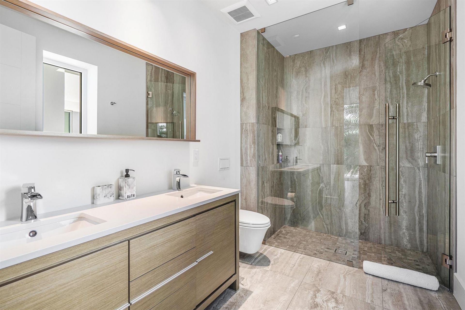 6238 N Ocean Boulevard, Ocean Ridge, FL 33435 Photo