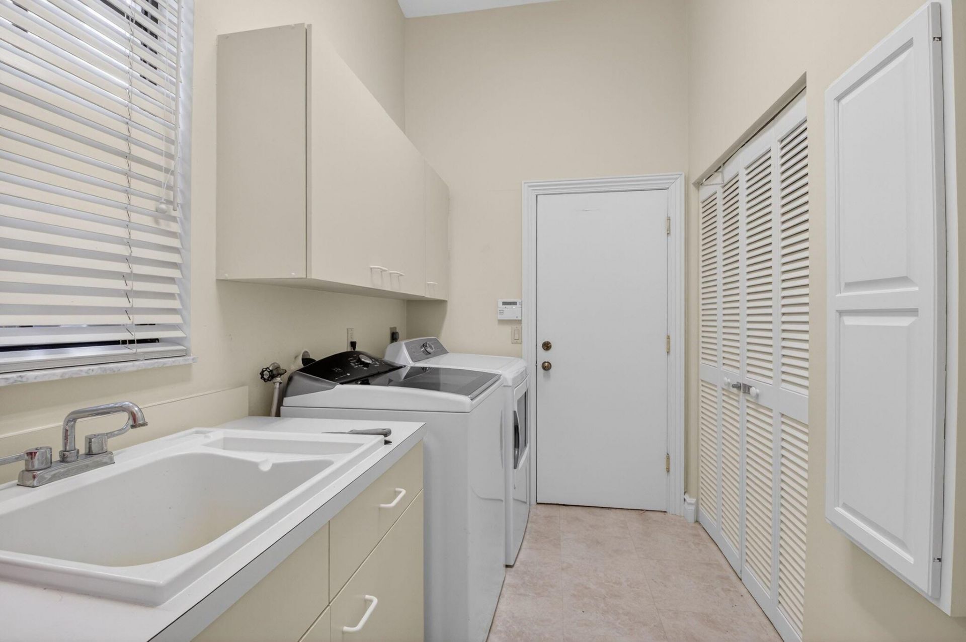 6395 NW 24th Avenue, Boca Raton, FL 33496 Photo