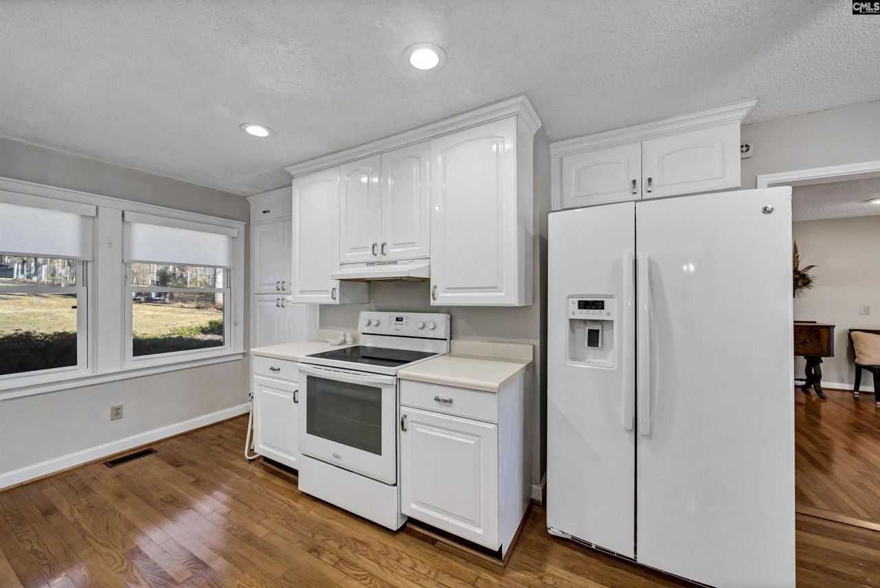 640 Mallard Drive Photo 17