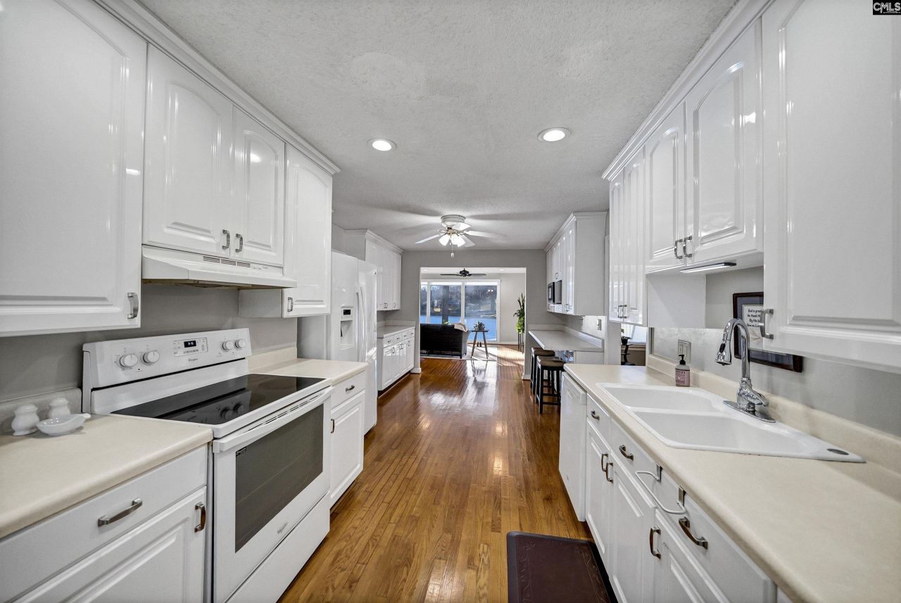 640 Mallard Drive Photo 19