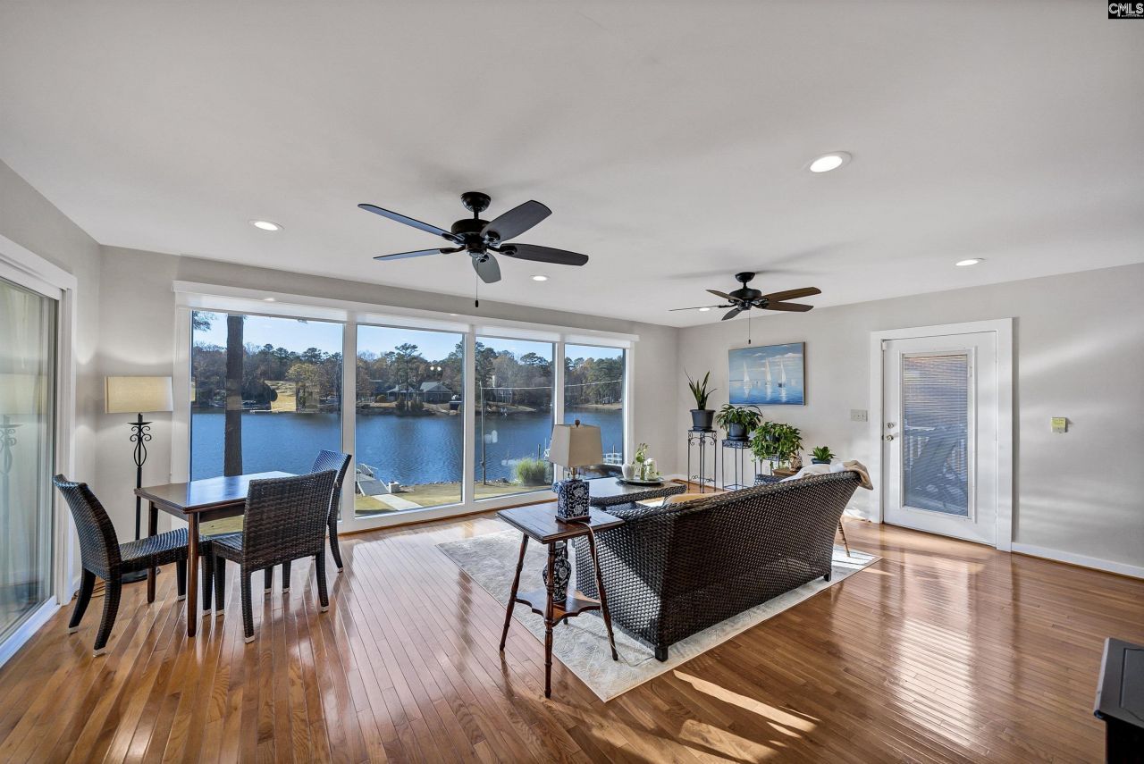 640 Mallard Drive Photo 8