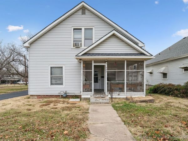 422 W Davis Drive, Nowata, OK 74048