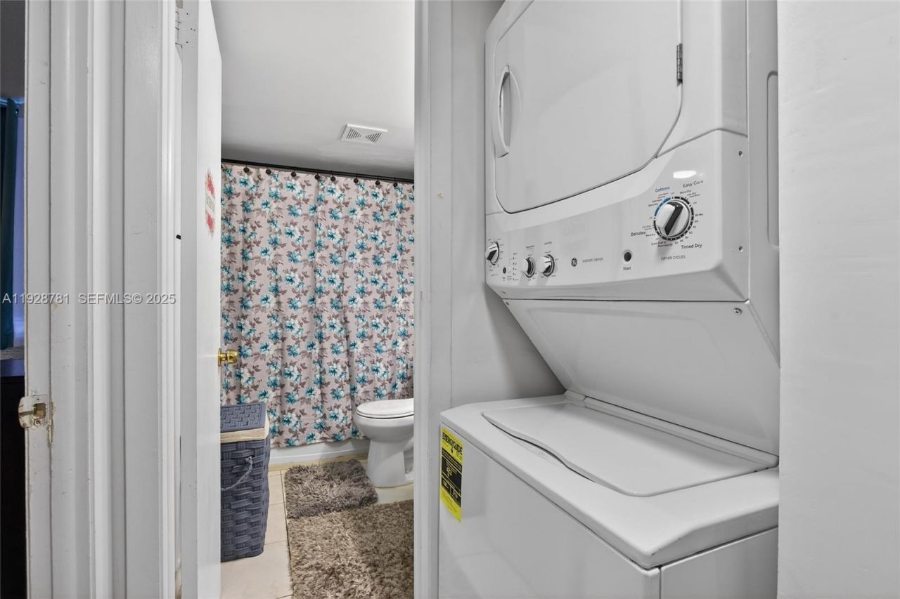 6195 Rock Island Rd, Unit 103, Tamarac, FL 33319 Photo