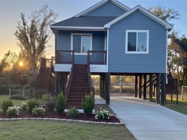 3428 JEAN LAFITTE Boulevard, Lafitte, LA 70067