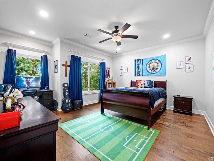 Property Image 33