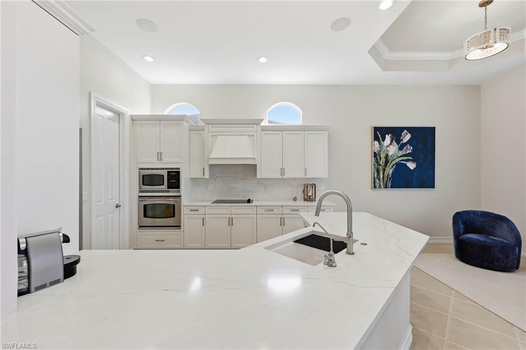 8950 Shenendoah Cir, Naples, FL 34113 Photo