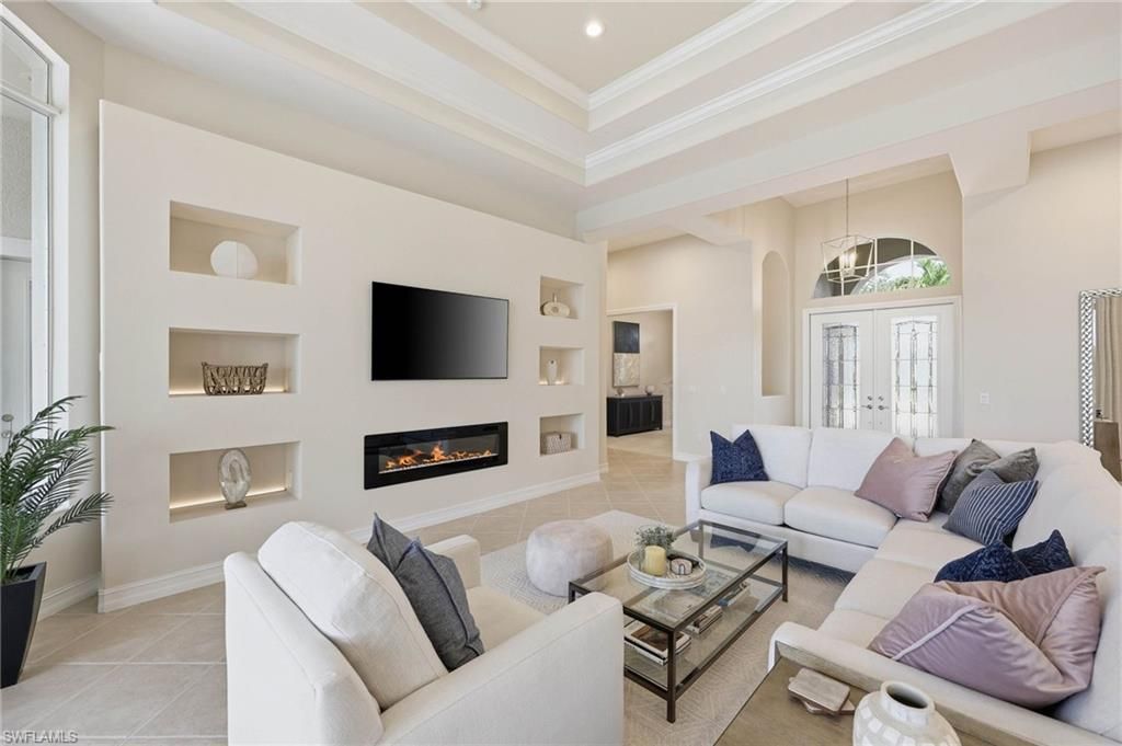 8950 Shenendoah Cir, Naples, FL 34113 Photo