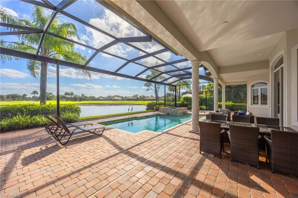 8950 Shenendoah Cir, Naples, FL 34113 Photo