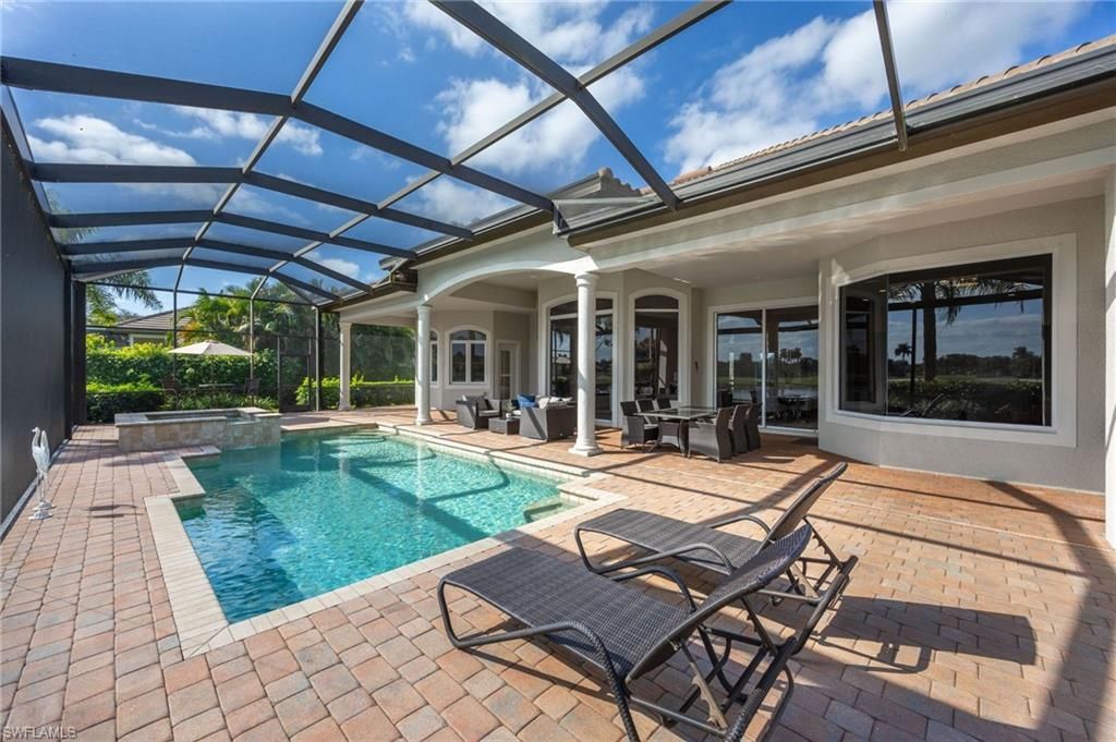 8950 Shenendoah Cir, Naples, FL 34113 Photo