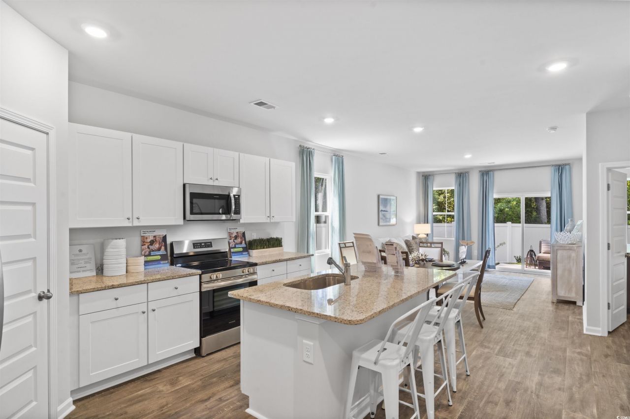 123 Hoffman Park Dr. Photo 15