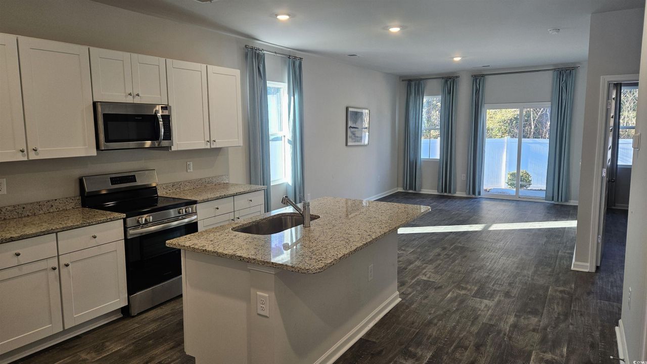 123 Hoffman Park Dr. Photo 5