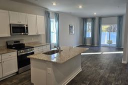 123 Hoffman Park Dr. photo 4