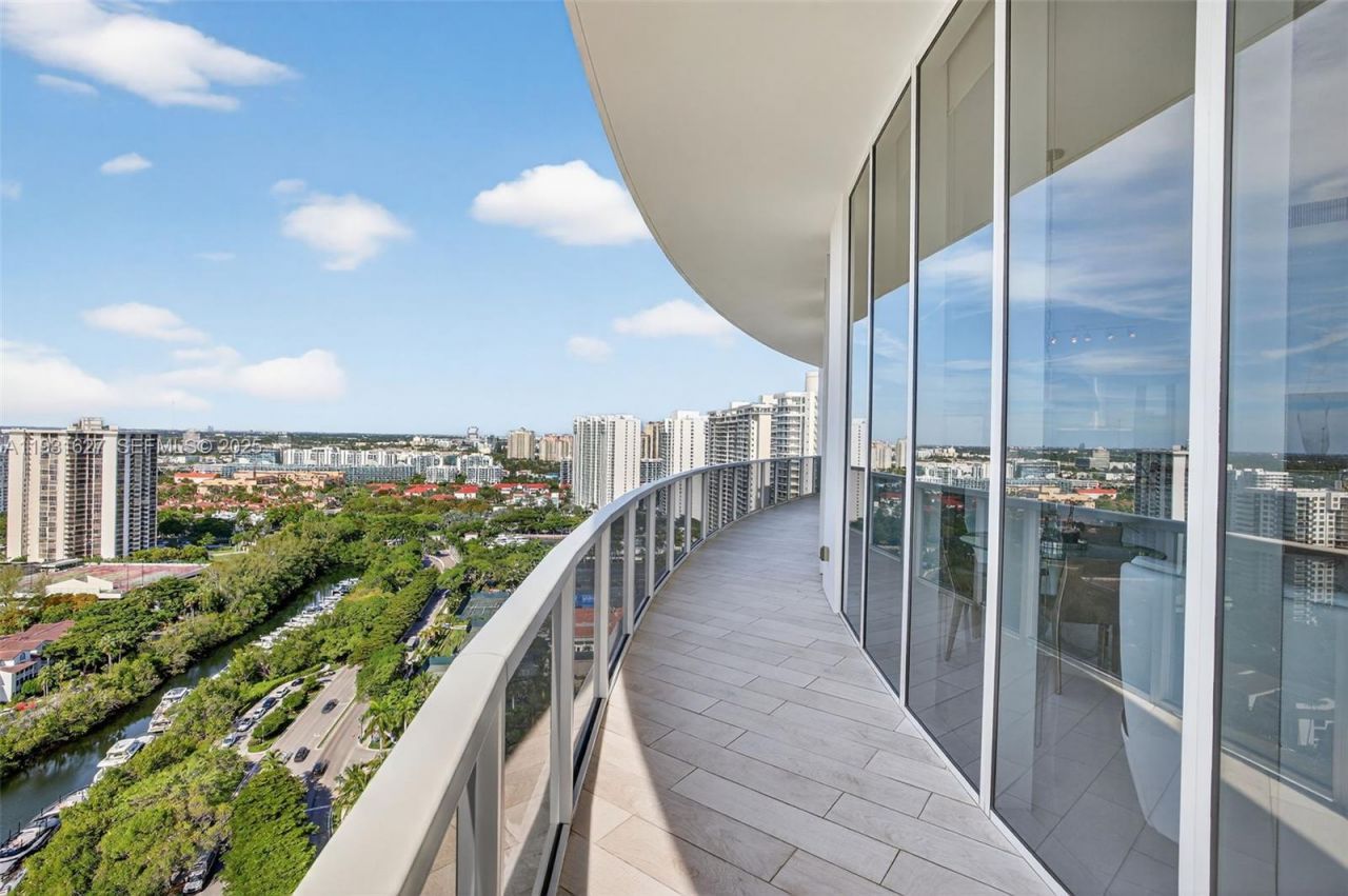 4100 Island Blvd, Unit 2303, Aventura, FL 33160 Photo