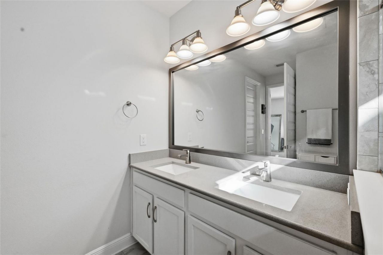 5542 Spanish Moss Cove, Bradenton, FL 34203 Photo