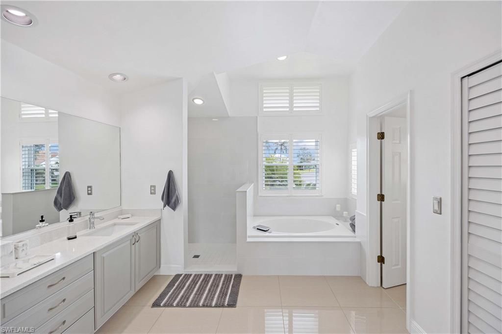 28801 Regis Ct, Bonita Springs, FL 34134 Photo