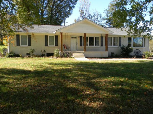 854 Shelbyville Hwy, Fayetteville, TN 37334