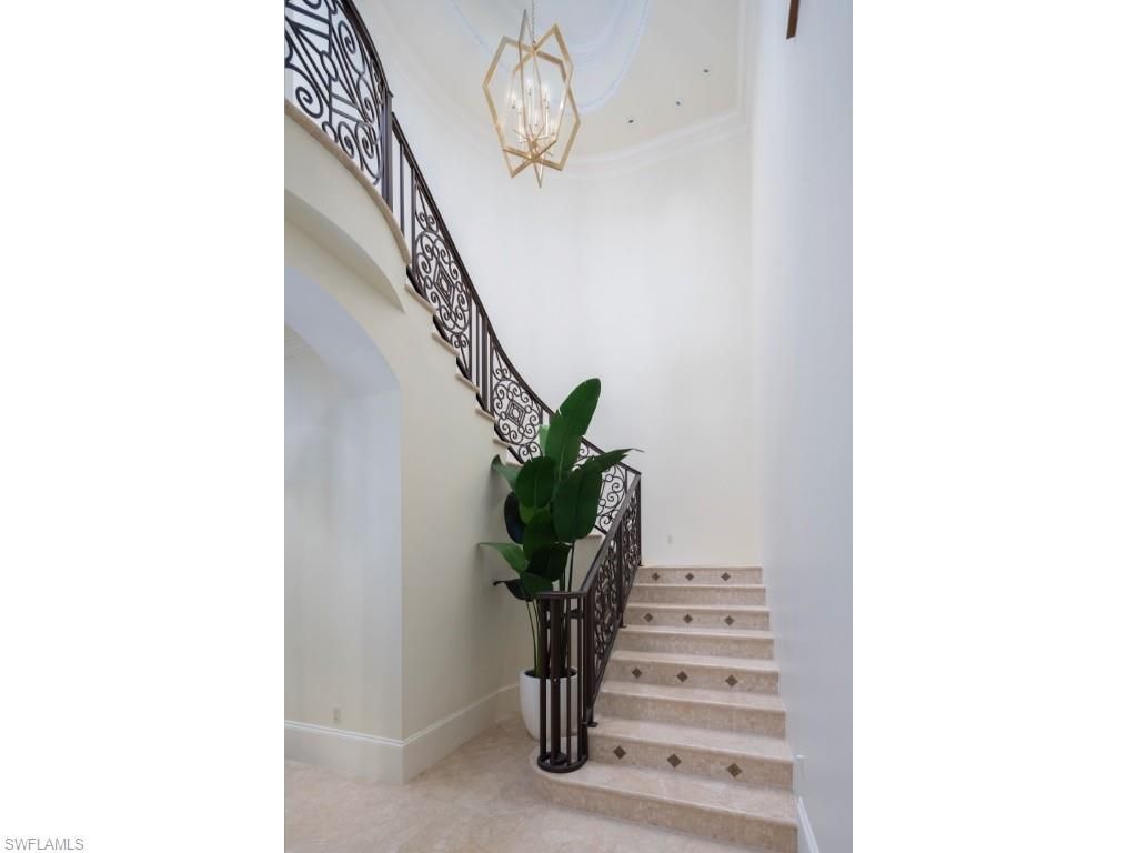 3520 Gin Ln, Naples, FL 34102 Photo