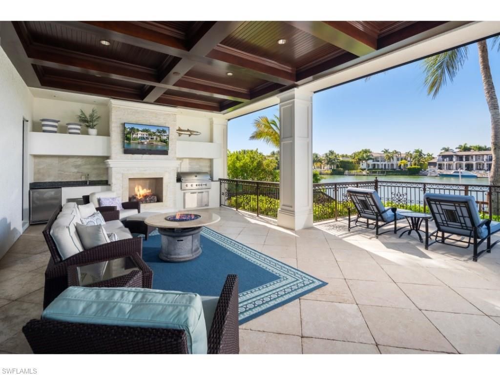 3520 Gin Ln, Naples, FL 34102 Photo