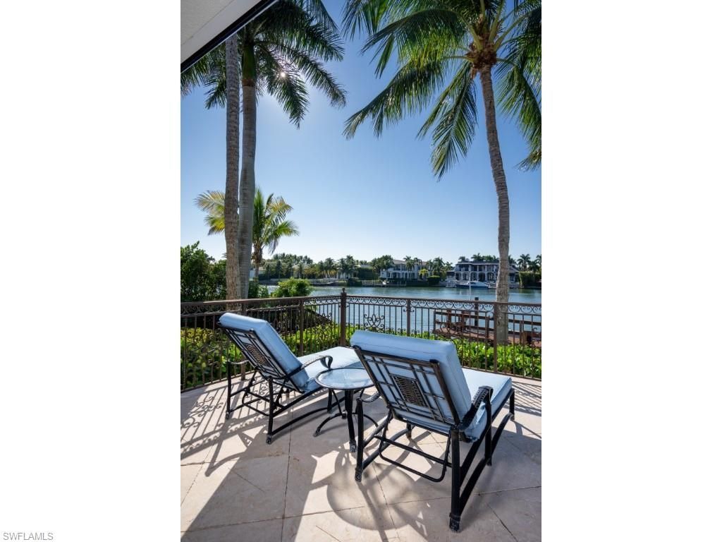 3520 Gin Ln, Naples, FL 34102 Photo