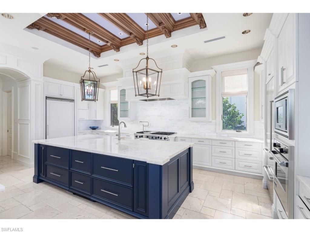 3520 Gin Ln, Naples, FL 34102 Photo