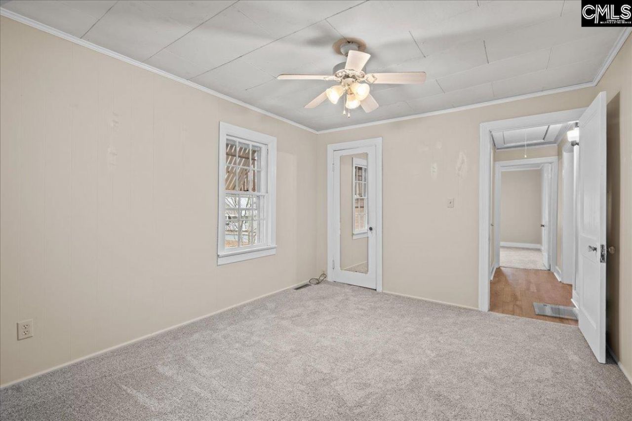 303 Drayton Street Photo 11