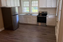303 Drayton Street photo 4