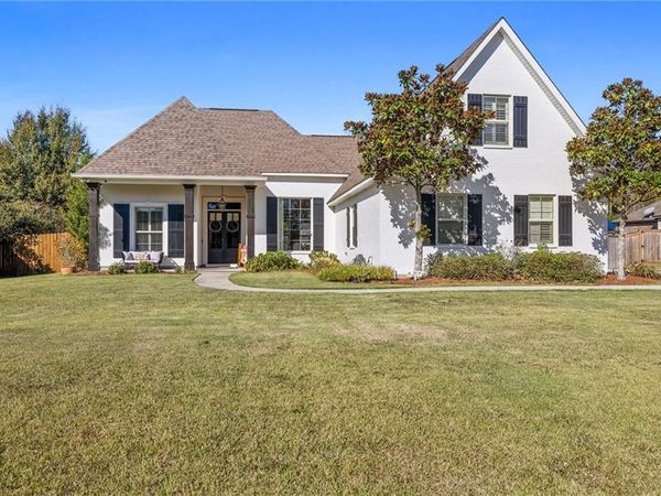 172 COQUILLE Drive, Madisonville, LA 70447