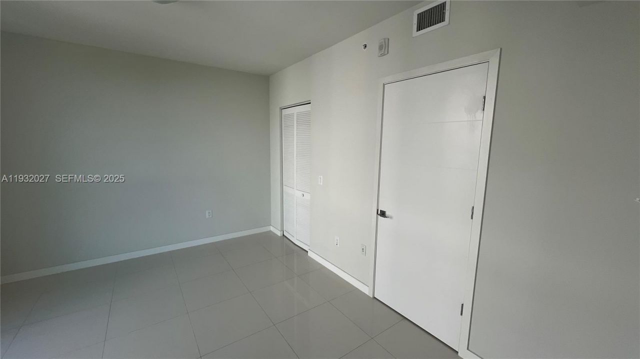 7875 NW 107th Ave, Unit 417, Doral, FL 33178 Photo