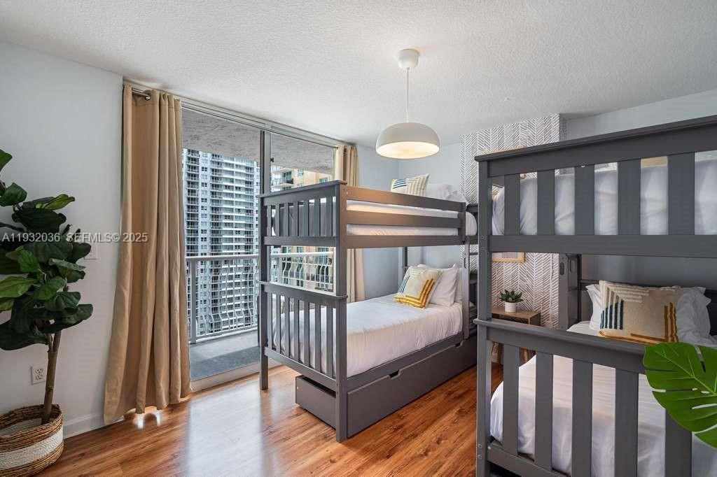 1200 Brickell Bay Dr, Unit 2202, Miami, FL 33131 Photo