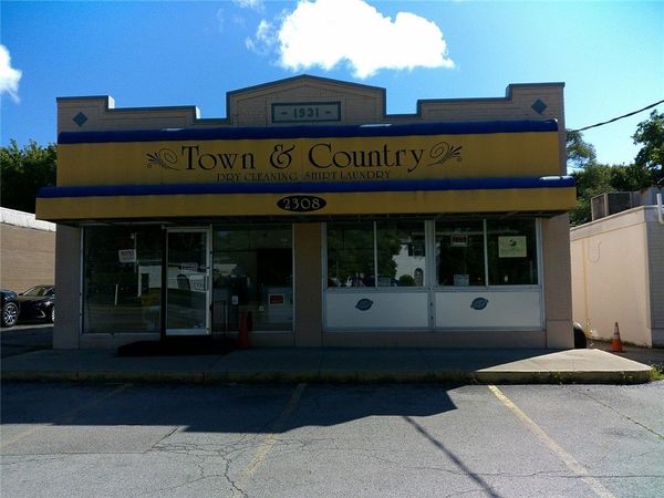 2308 Monroe Avenue, Rochester, NY 14618