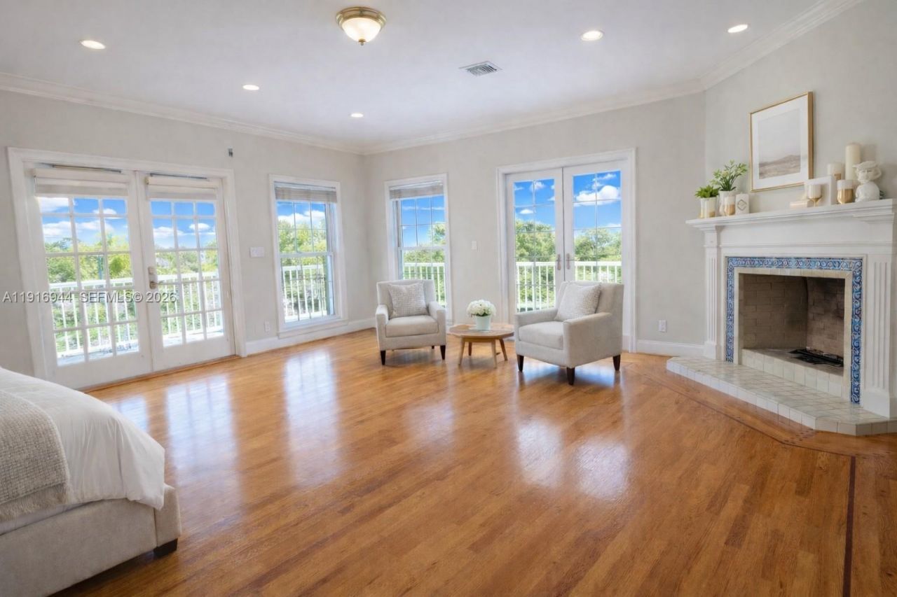 700 Coral Way, Fort Lauderdale, FL 33301 Photo