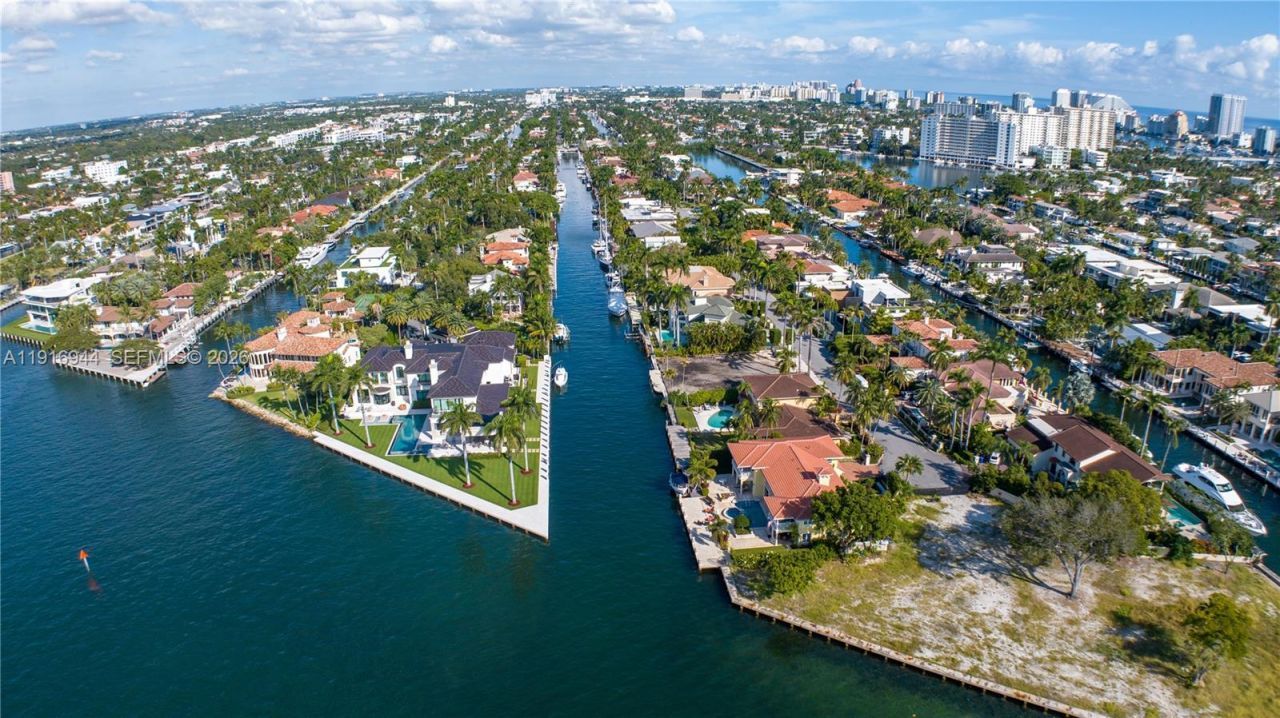 700 Coral Way, Fort Lauderdale, FL 33301 Photo