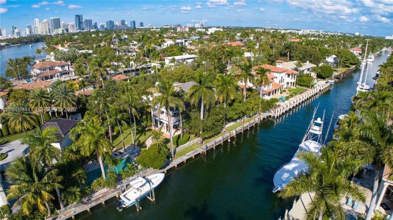 700 Coral Way, Fort Lauderdale, FL 33301 Photo