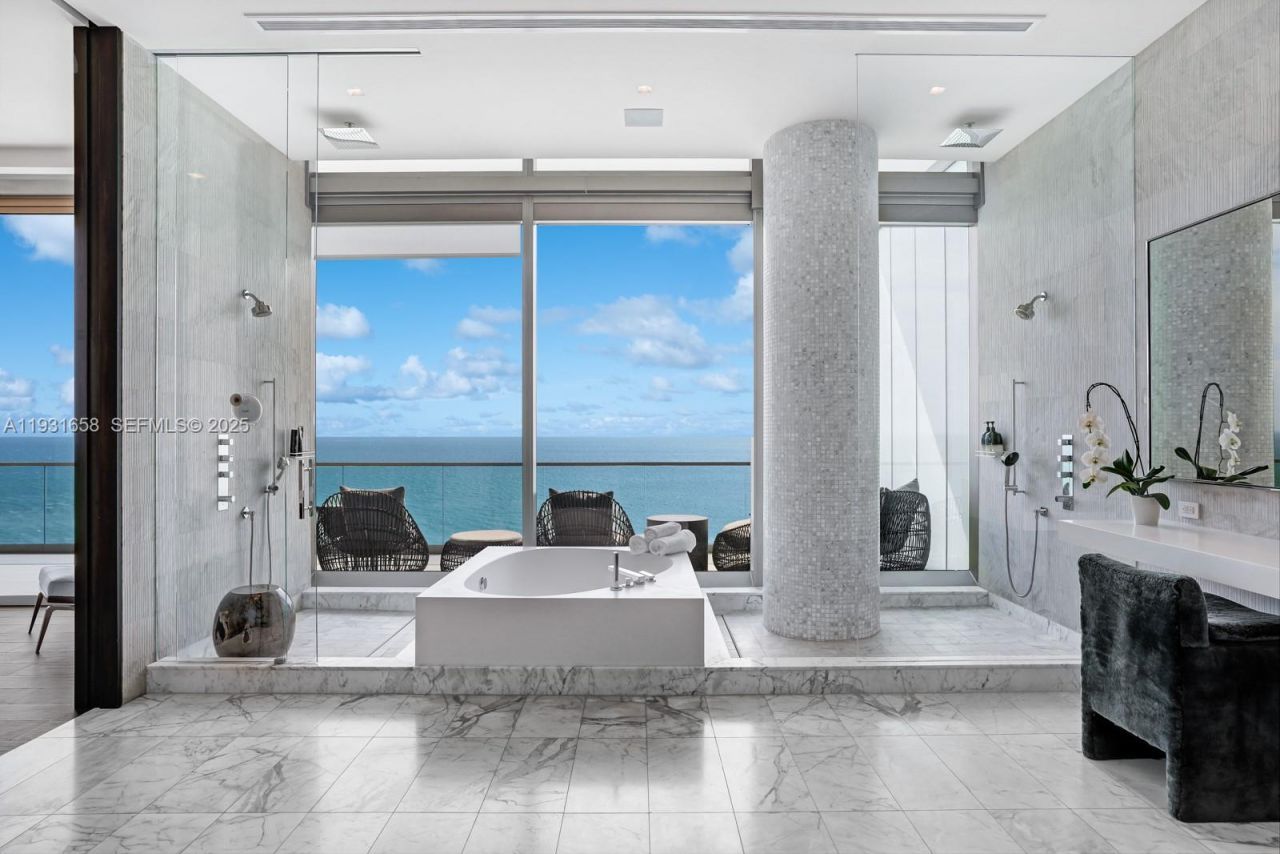 10203 Collins Ave , Unit 2801, Bal Harbour, FL 33154 Photo