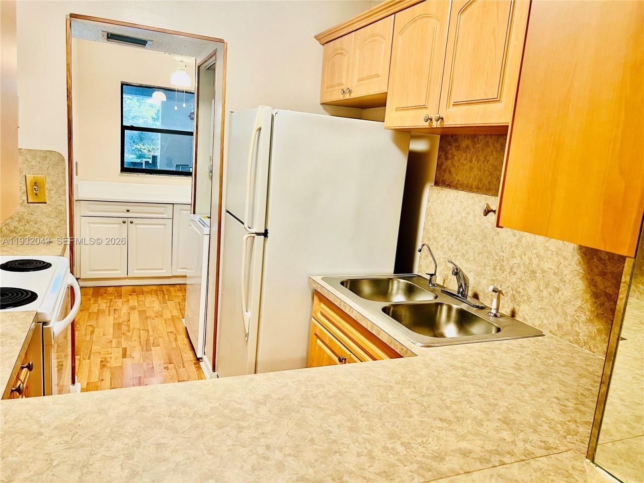 1021 Mockingbird Ln, Unit 215, Plantation, FL 33324 Photo